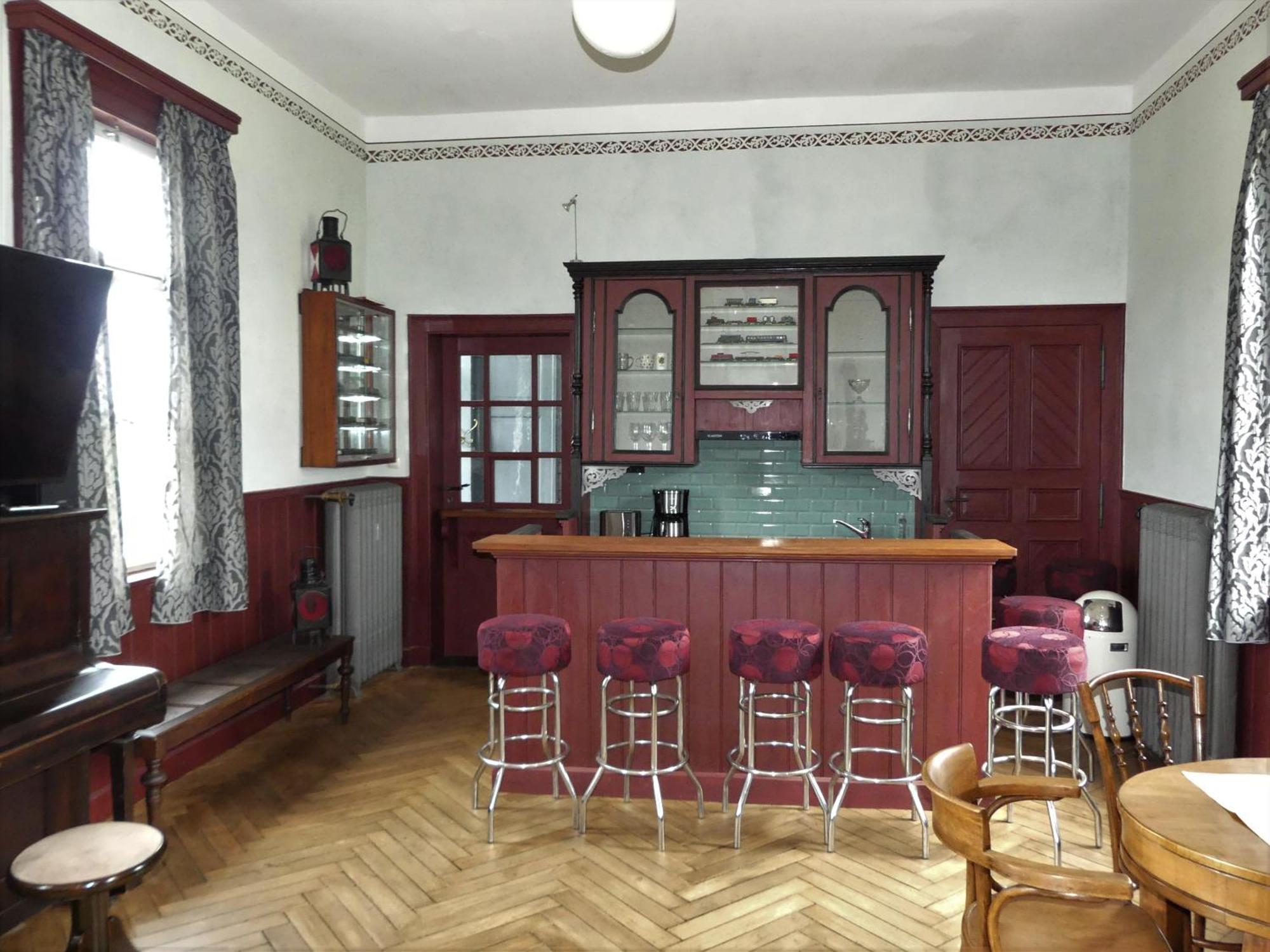Ferienwohnung Bahnhof 1892 Meeder Εξωτερικό φωτογραφία